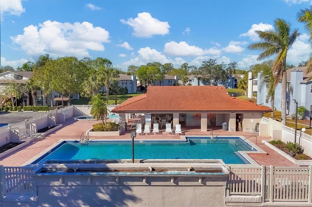 待售: $119,995 (2 贝兹, 2 浴室, 912 平方英尺)