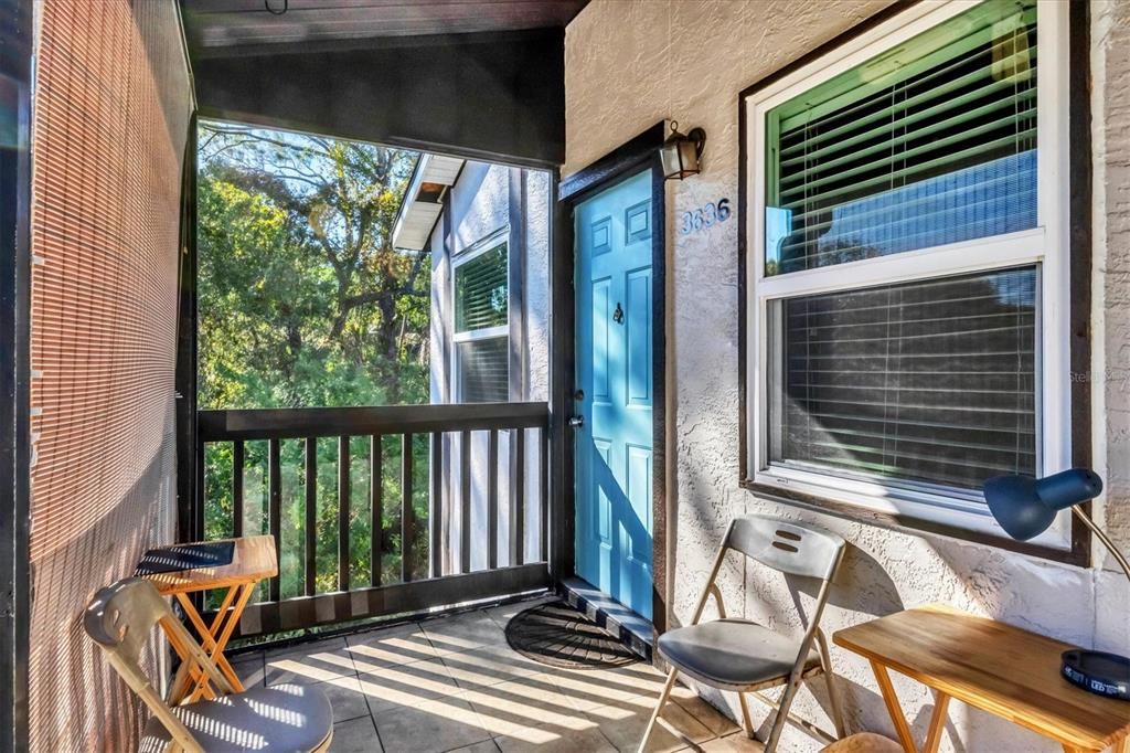 待售: $119,995 (2 贝兹, 2 浴室, 912 平方英尺)