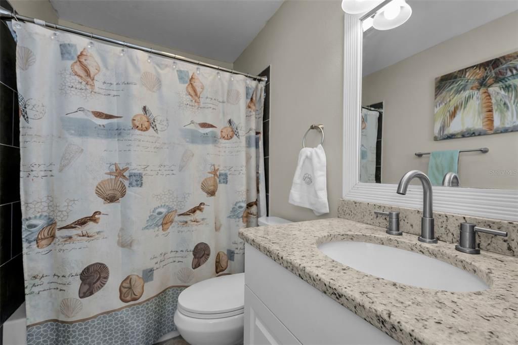 For Sale: $499,900 (5 beds, 2 baths, 2340 Square Feet)