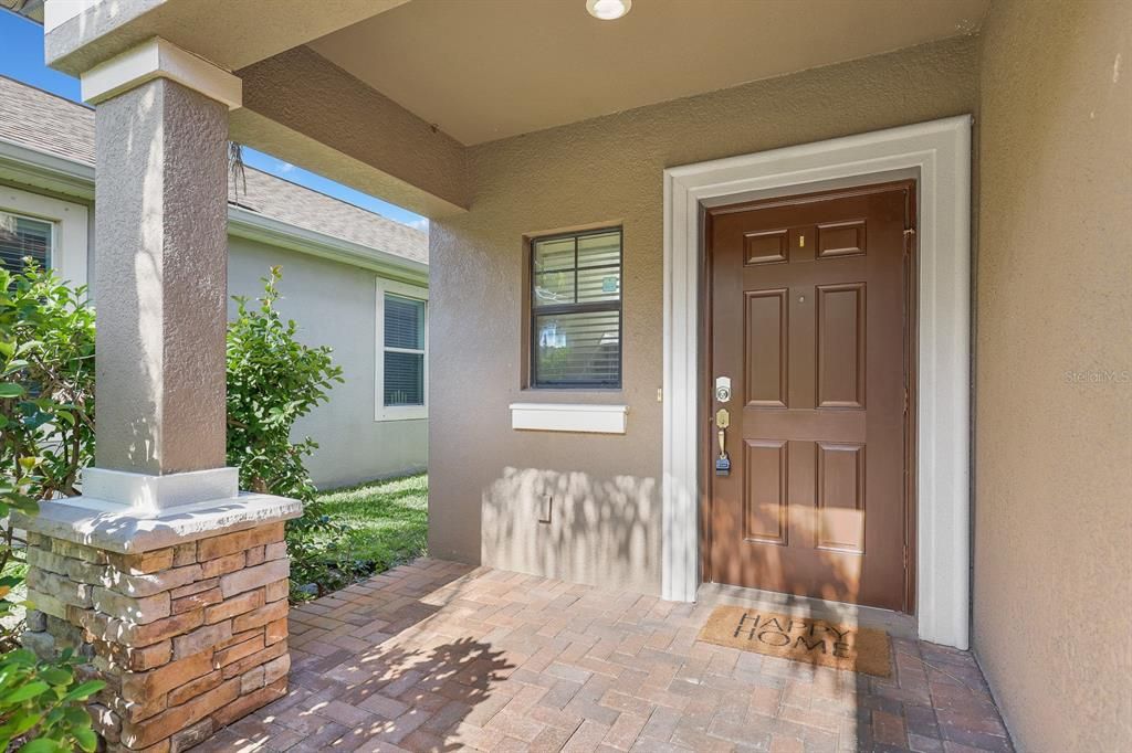 For Rent: $2,395 (3 beds, 2 baths, 1896 Square Feet)