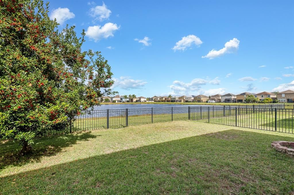 For Rent: $2,395 (3 beds, 2 baths, 1896 Square Feet)