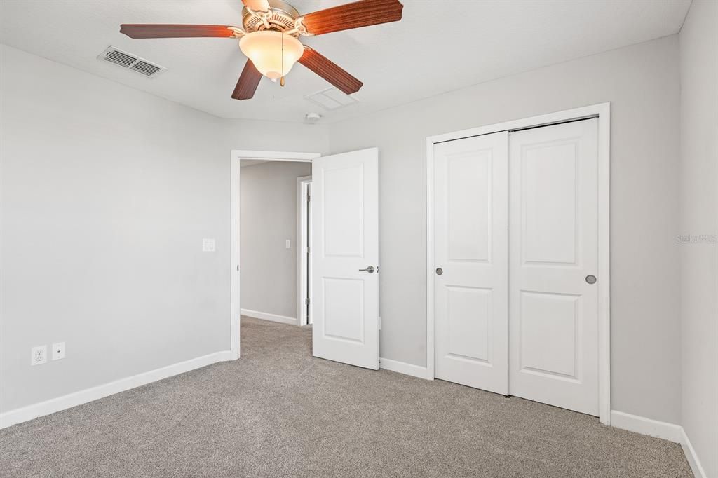 For Rent: $2,395 (3 beds, 2 baths, 1896 Square Feet)