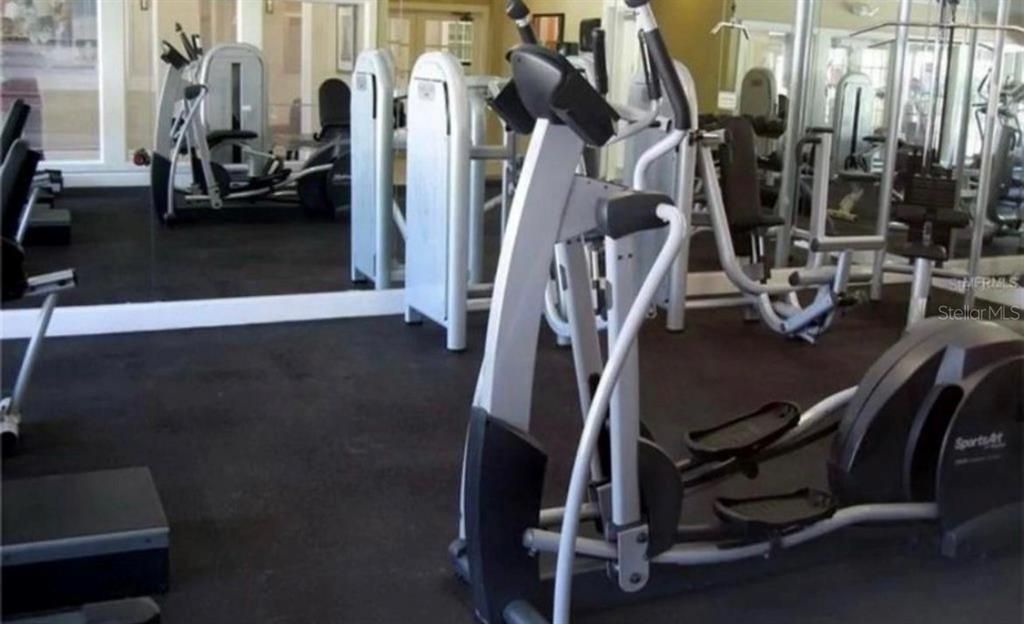 出租: $1,850 (2 贝兹, 2 浴室, 836 平方英尺)