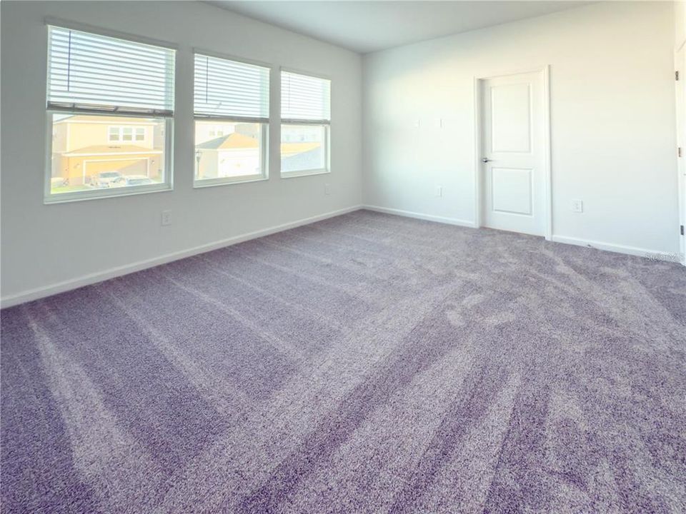 For Rent: $2,550 (3 beds, 2 baths, 1652 Square Feet)