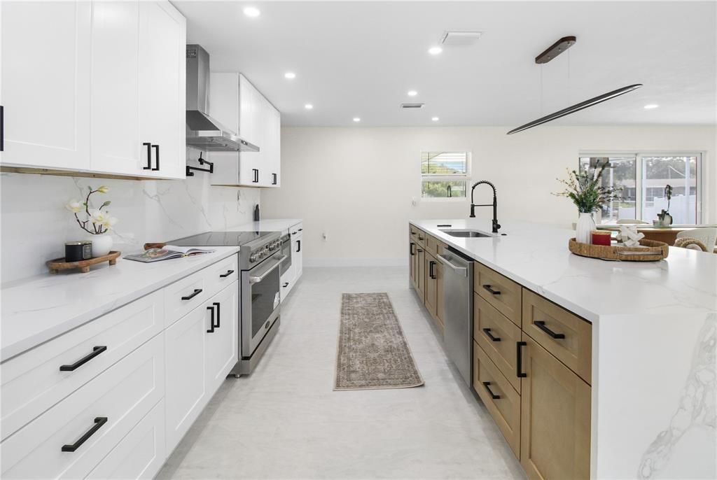 For Sale: $1,100,000 (3 beds, 3 baths, 1951 Square Feet)