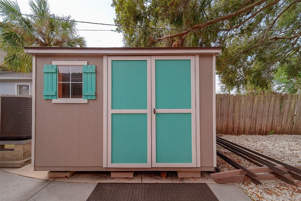 En Venta: $650,000 (3 camas, 2 baños, 1402 Pies cuadrados)