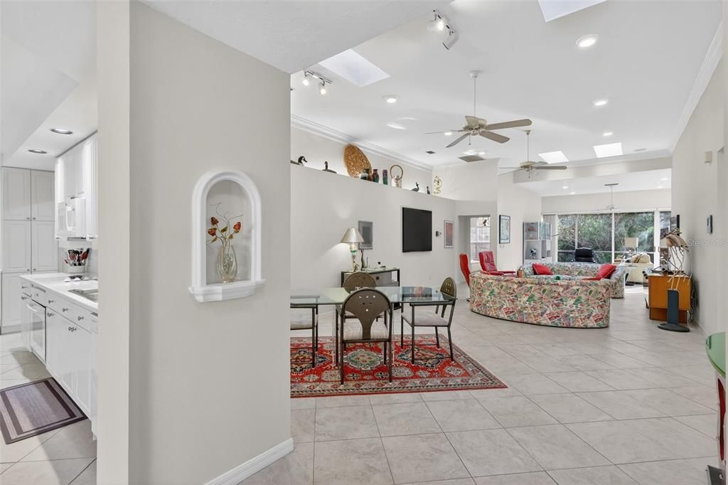 For Sale: $549,500 (2 beds, 2 baths, 2358 Square Feet)