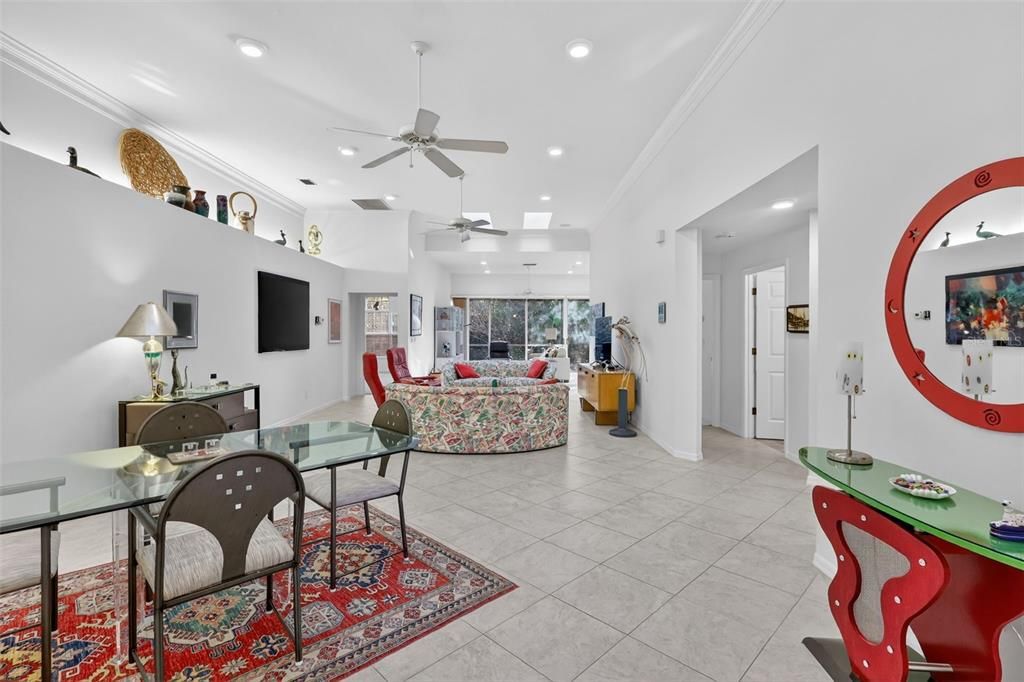 For Sale: $549,500 (2 beds, 2 baths, 2358 Square Feet)