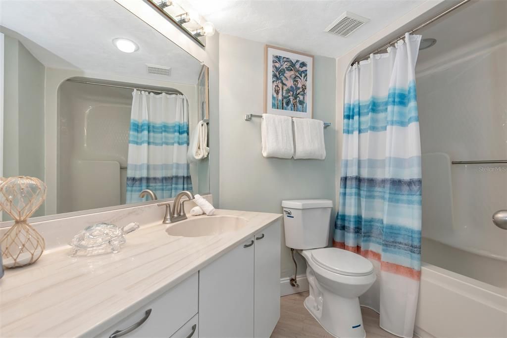 На продажу: $279,000 (2 спален, 2 ванн, 1189 Квадратных фут)