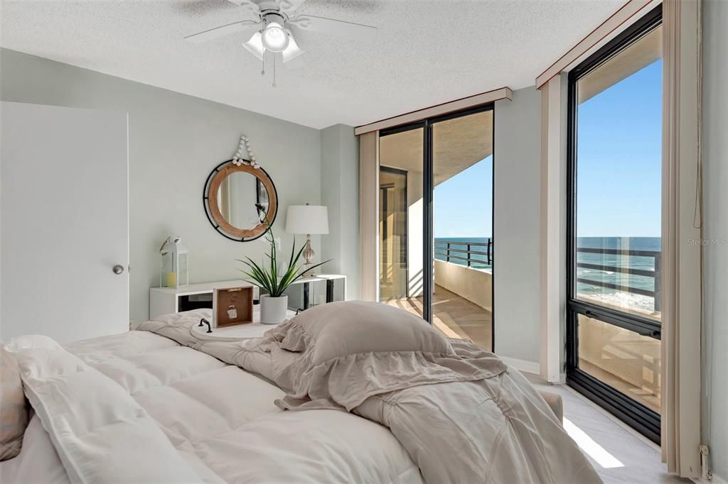 На продажу: $279,000 (2 спален, 2 ванн, 1189 Квадратных фут)