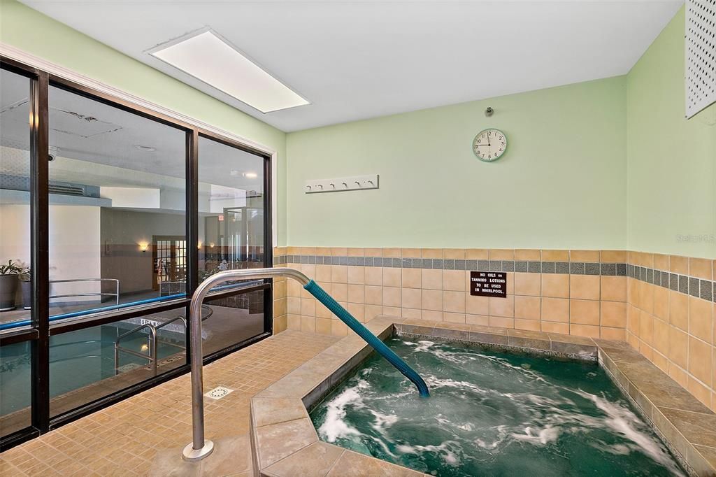 На продажу: $279,000 (2 спален, 2 ванн, 1189 Квадратных фут)