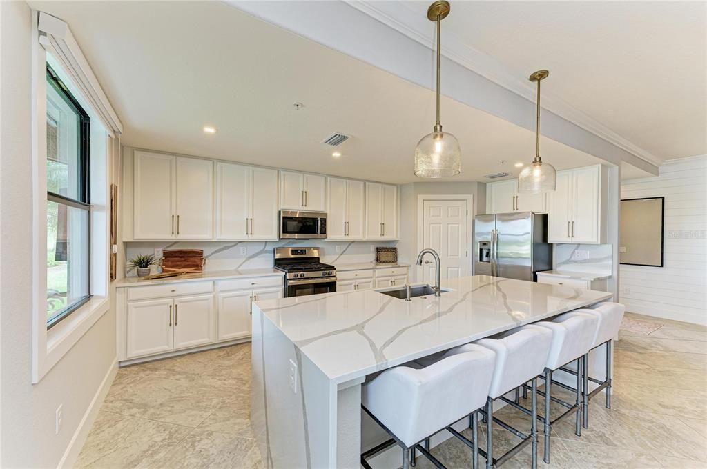 For Sale: $615,000 (3 beds, 2 baths, 1786 Square Feet)