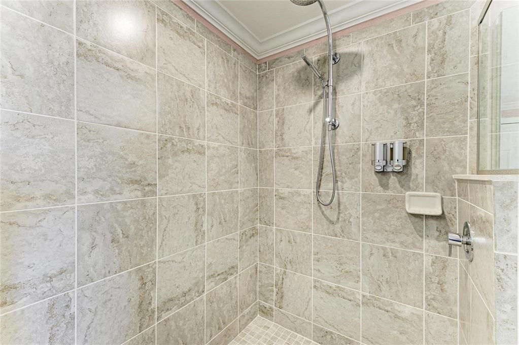 For Sale: $615,000 (3 beds, 2 baths, 1786 Square Feet)