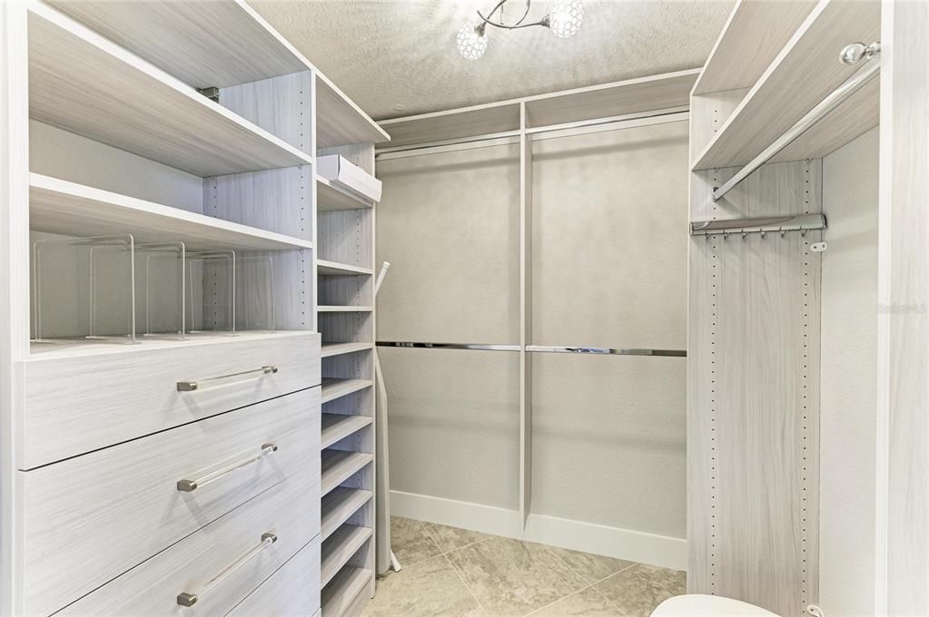 For Sale: $615,000 (3 beds, 2 baths, 1786 Square Feet)