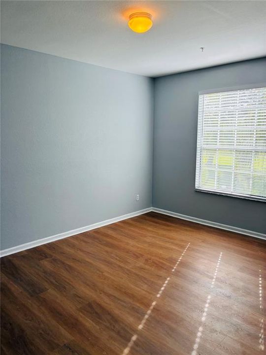 For Rent: $1,950 (3 beds, 2 baths, 1408 Square Feet)