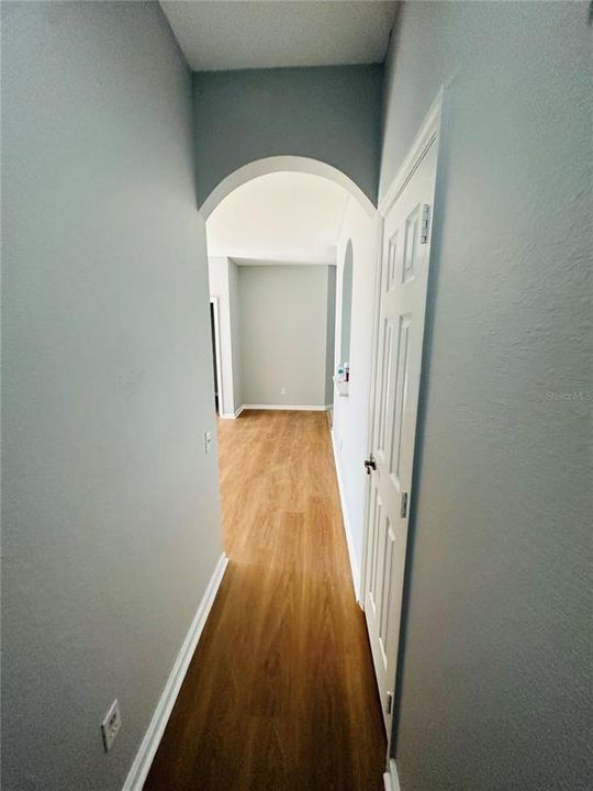 For Rent: $1,950 (3 beds, 2 baths, 1408 Square Feet)