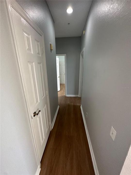 For Rent: $1,950 (3 beds, 2 baths, 1408 Square Feet)