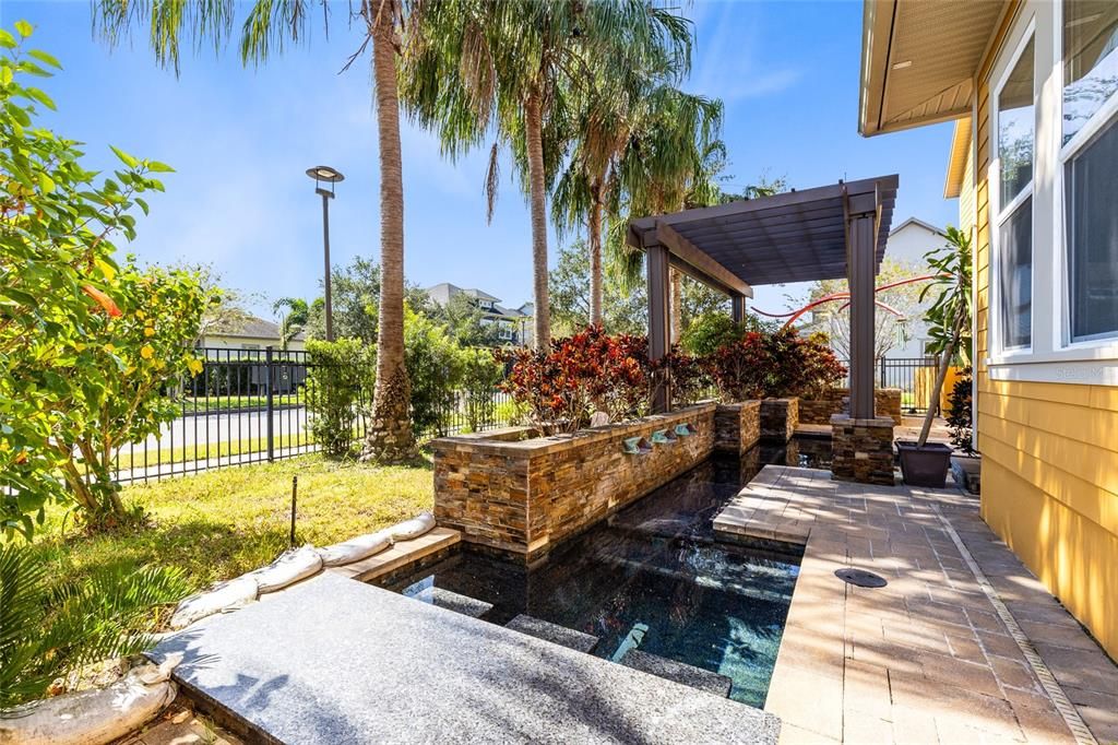 出租: $4,500 (4 贝兹, 3 浴室, 2955 平方英尺)