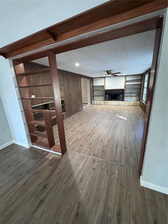 For Rent: $2,400 (2 beds, 2 baths, 1300 Square Feet)