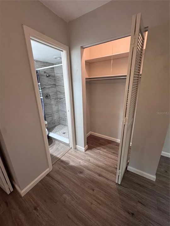 For Rent: $2,400 (2 beds, 2 baths, 1300 Square Feet)