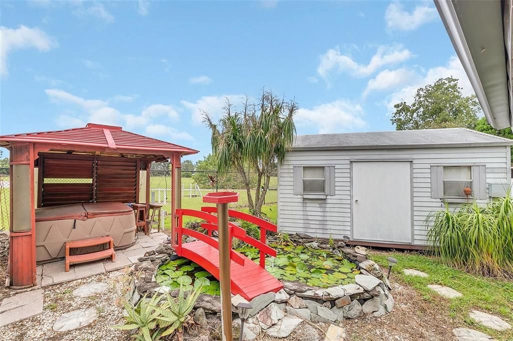 For Rent: $1,675 (2 beds, 2 baths, 920 Square Feet)