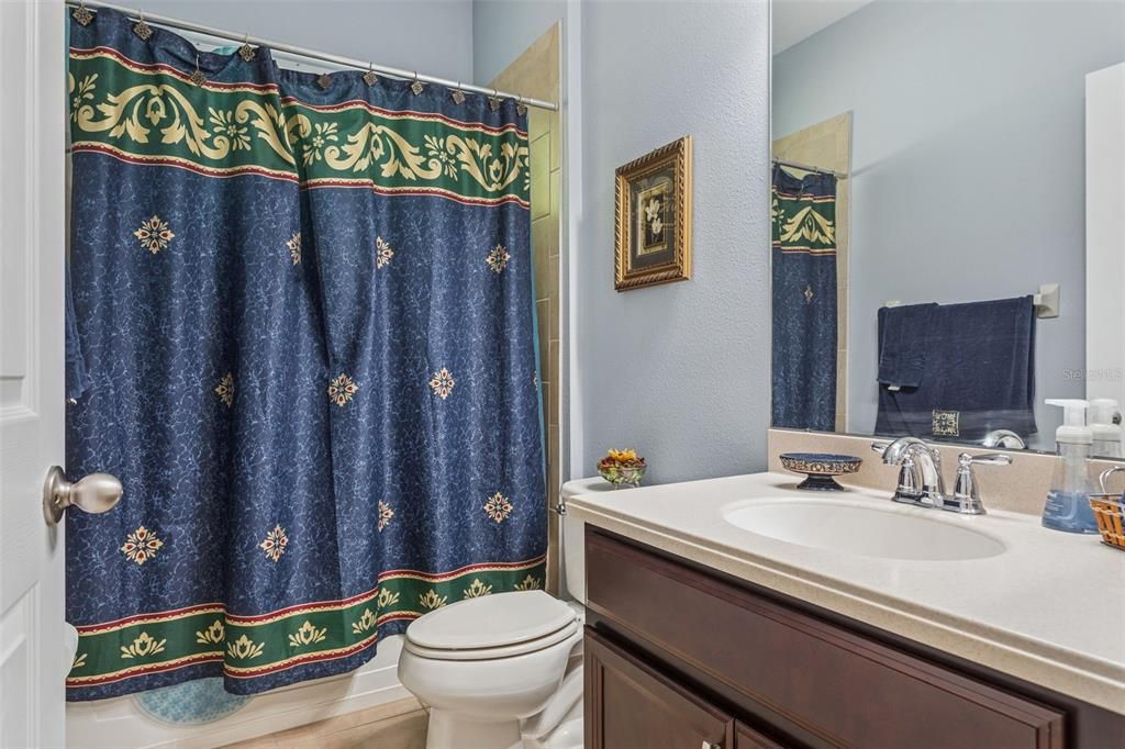 出租: $3,750 (4 贝兹, 3 浴室, 2575 平方英尺)