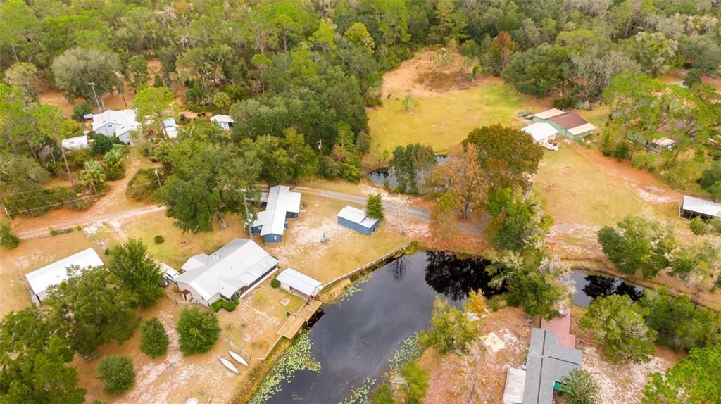 For Sale: $209,700 (2 beds, 2 baths, 884 Square Feet)