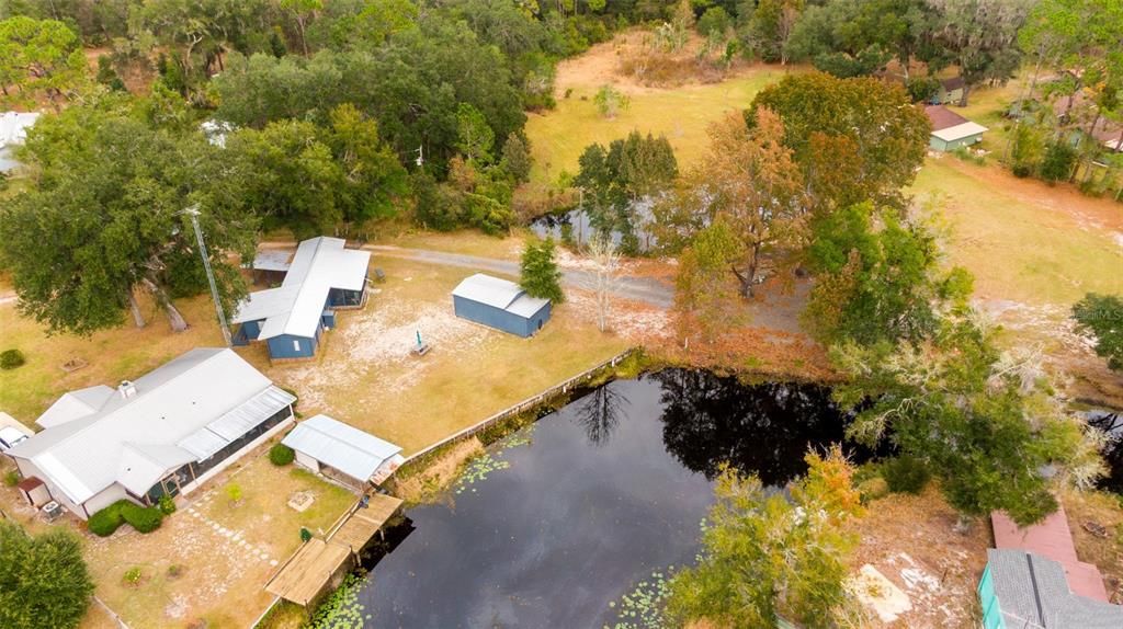 For Sale: $209,700 (2 beds, 2 baths, 884 Square Feet)