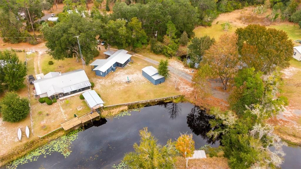 For Sale: $209,700 (2 beds, 2 baths, 884 Square Feet)