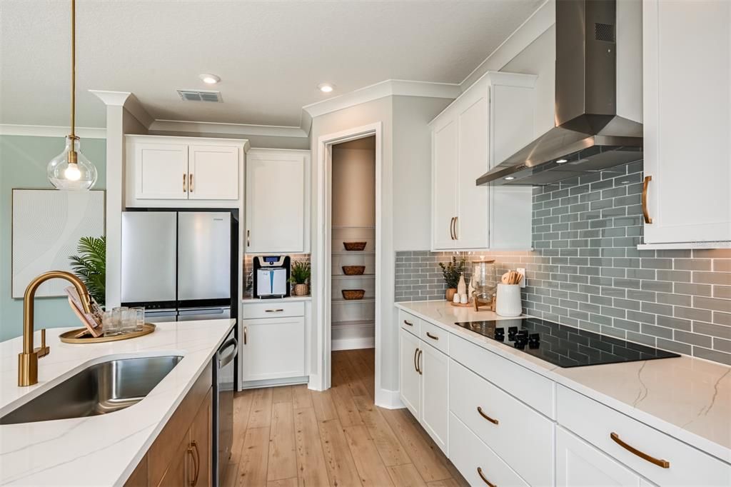 For Sale: $549,942 (4 beds, 3 baths, 2323 Square Feet)