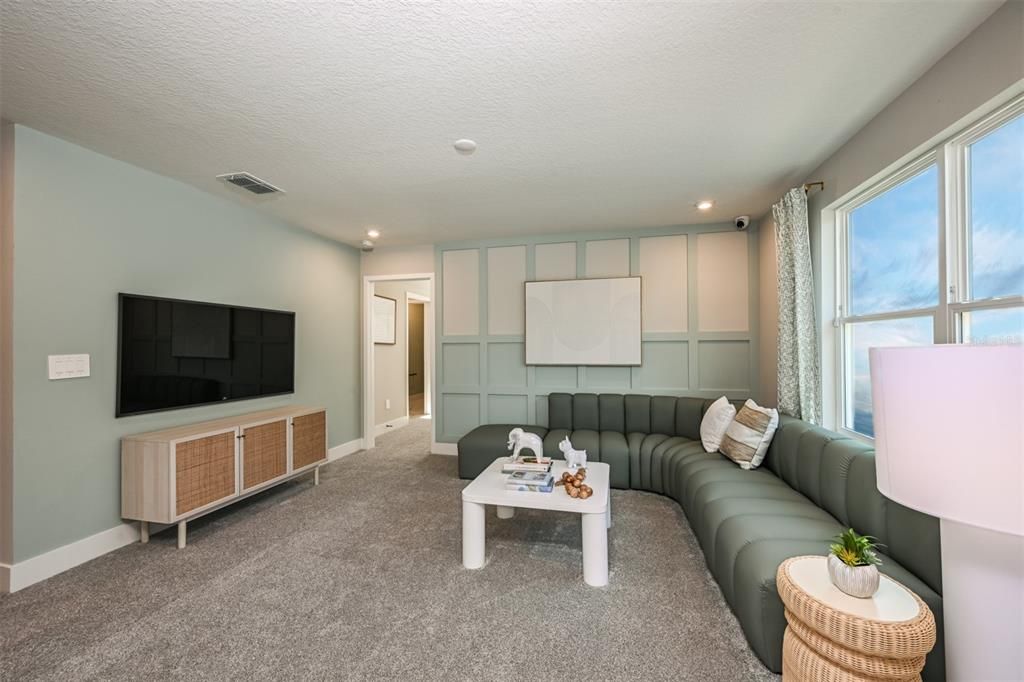 For Sale: $549,942 (4 beds, 3 baths, 2323 Square Feet)