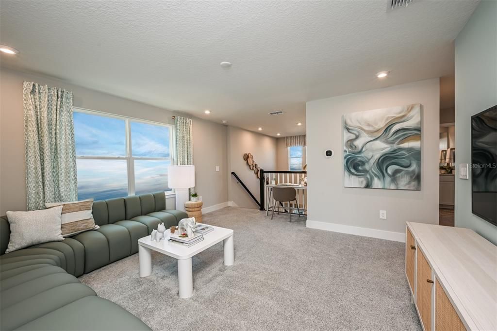 For Sale: $549,942 (4 beds, 3 baths, 2323 Square Feet)