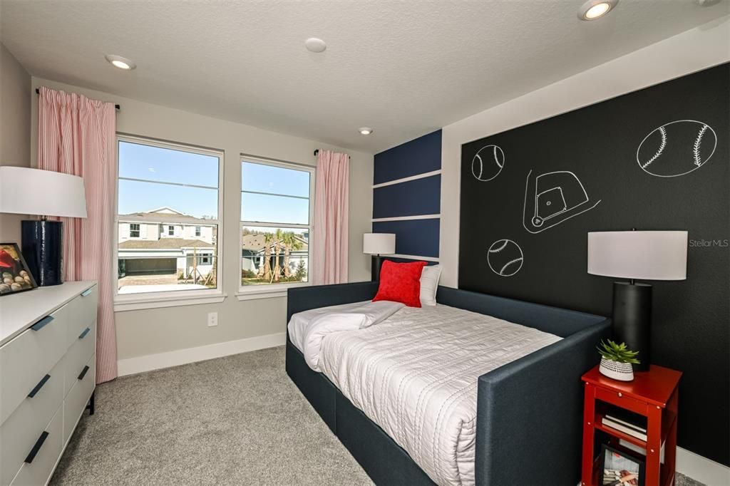 For Sale: $549,942 (4 beds, 3 baths, 2323 Square Feet)