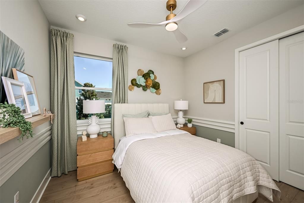 For Sale: $549,942 (4 beds, 3 baths, 2323 Square Feet)