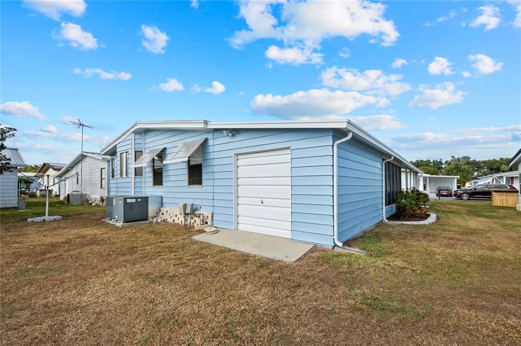 На продажу: $219,900 (2 спален, 2 ванн, 1632 Квадратных фут)