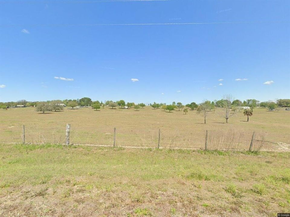 待售: $650,000 (18.83 acres)