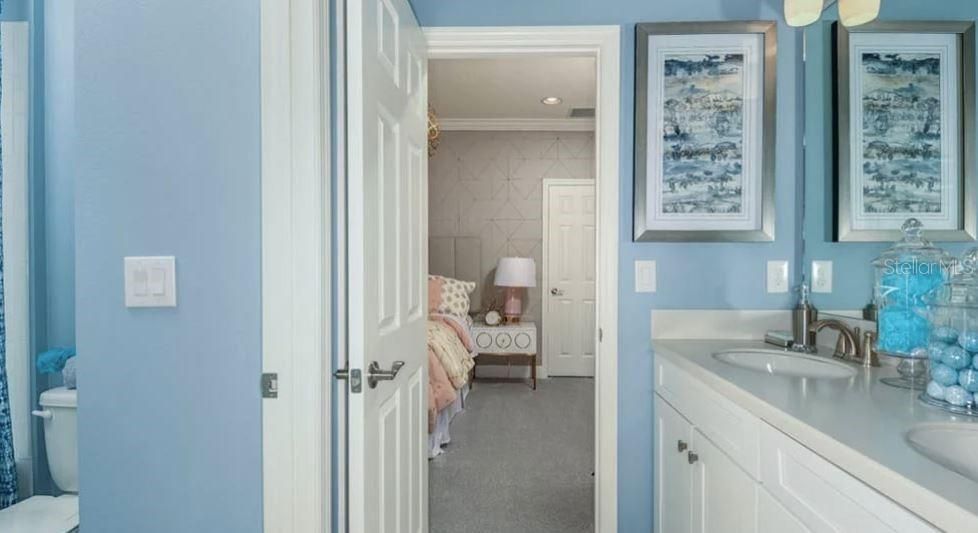 待售: $569,999 (4 贝兹, 3 浴室, 3422 平方英尺)