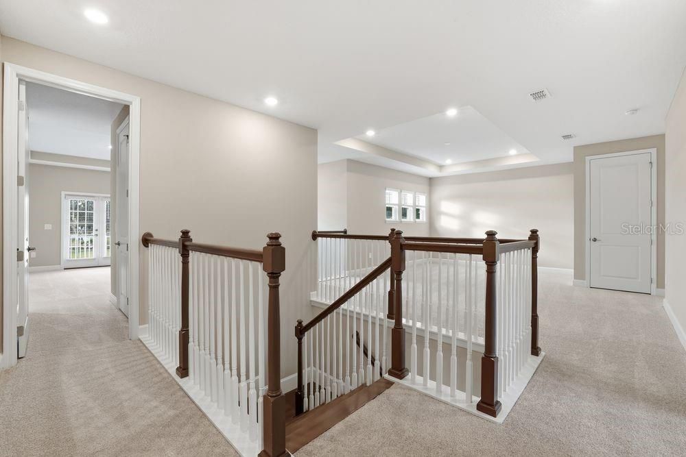 На продажу: $569,999 (4 спален, 3 ванн, 3422 Квадратных фут)