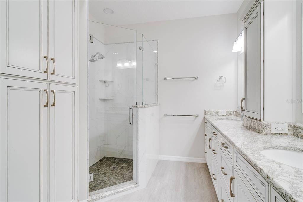 Active With Contract: $625,000 (4 beds, 2 baths, 1844 Square Feet)