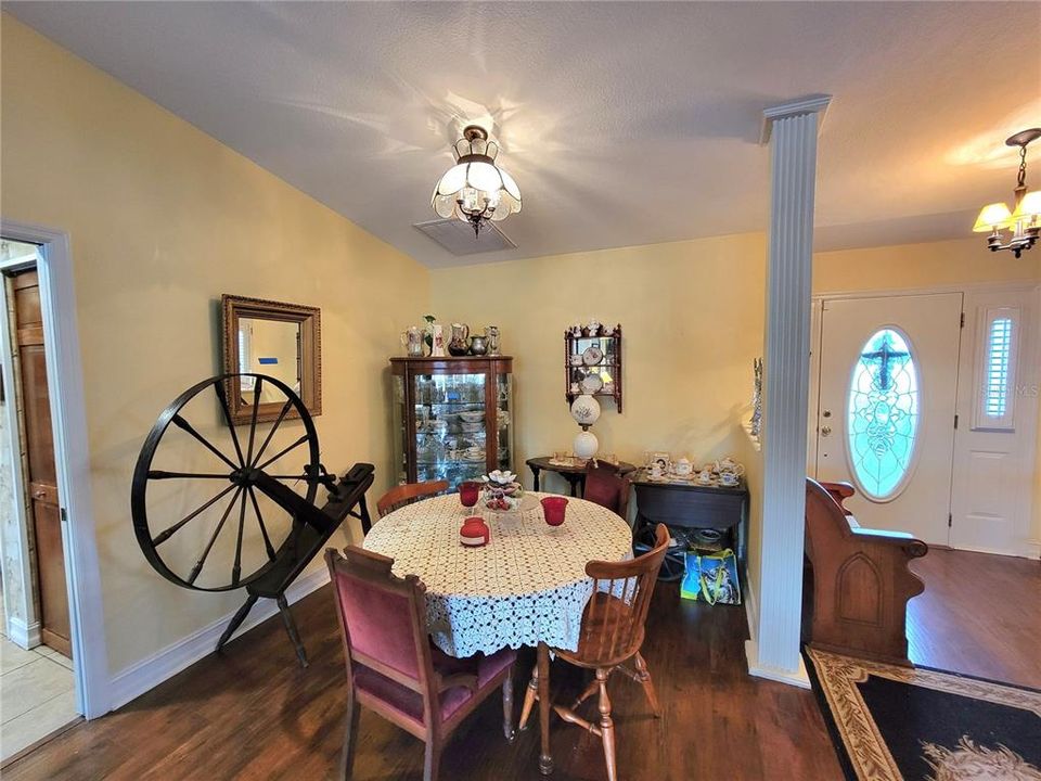 For Sale: $385,000 (3 beds, 2 baths, 2145 Square Feet)