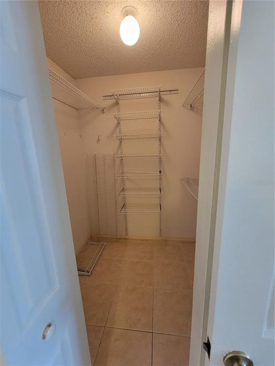 For Sale: $385,000 (3 beds, 2 baths, 2145 Square Feet)