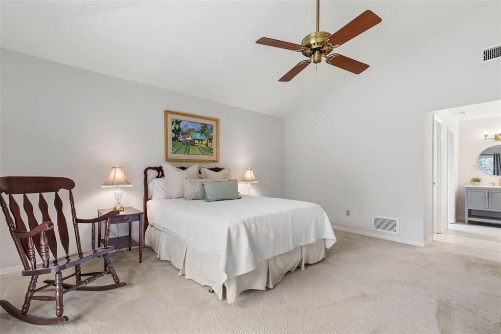 En Renta: $2,300 (2 camas, 2 baños, 2037 Pies cuadrados)