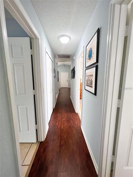 For Rent: $1,895 (3 beds, 2 baths, 1131 Square Feet)