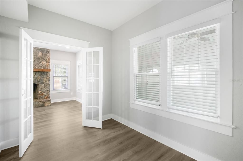 出租: $2,195 (3 贝兹, 2 浴室, 1619 平方英尺)