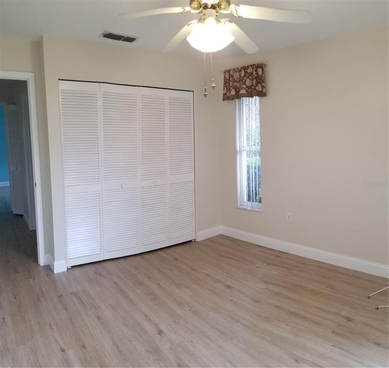 For Rent: $2,895 (3 beds, 2 baths, 1919 Square Feet)