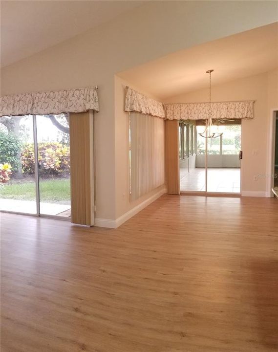 For Rent: $2,895 (3 beds, 2 baths, 1919 Square Feet)