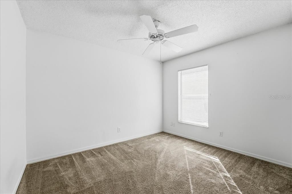 出租: $2,035 (3 贝兹, 2 浴室, 1270 平方英尺)