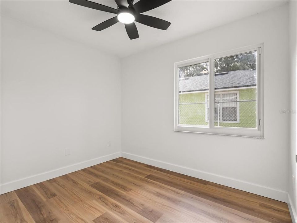 En Venta: $299,000 (3 camas, 2 baños, 1059 Pies cuadrados)