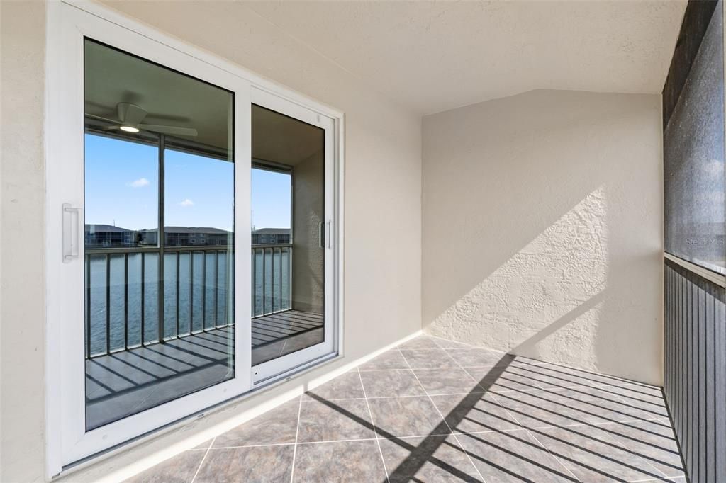 For Sale: $197,000 (2 beds, 2 baths, 1044 Square Feet)