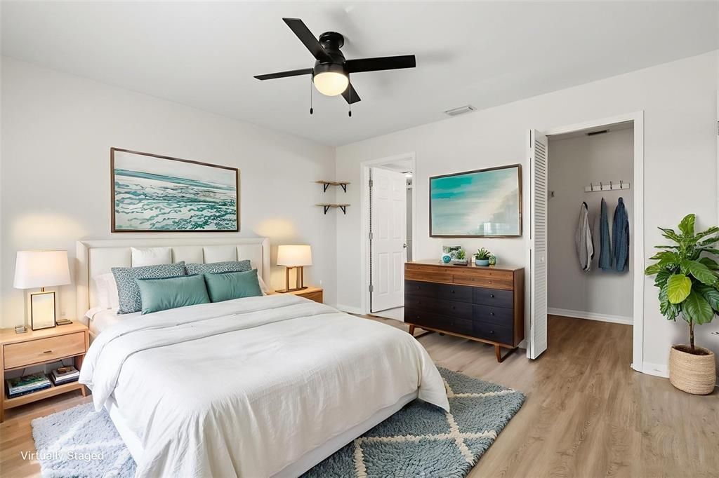 For Sale: $197,000 (2 beds, 2 baths, 1044 Square Feet)